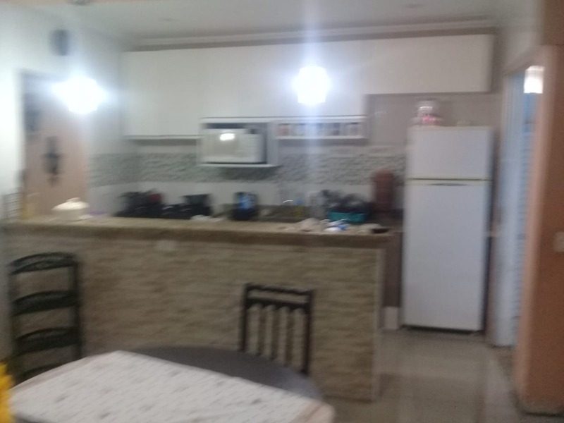 Casa à venda com 2 quartos, 150m² - Foto 2