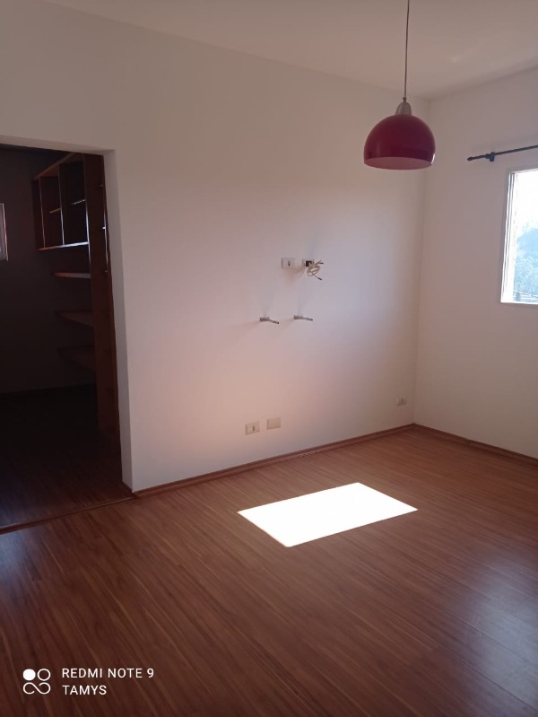 Casa à venda com 3 quartos, 204m² - Foto 13