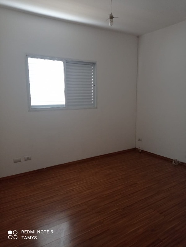 Casa à venda com 3 quartos, 204m² - Foto 15