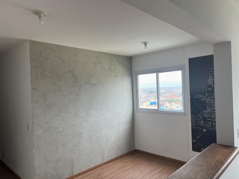 Apartamento à venda com 2 quartos, 44m² - Foto 1