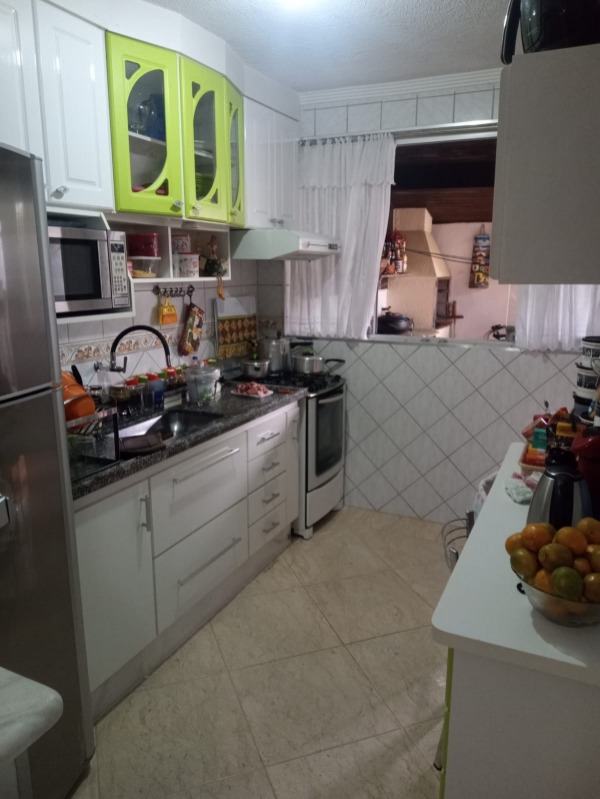 Casa à venda com 3 quartos, 98m² - Foto 14