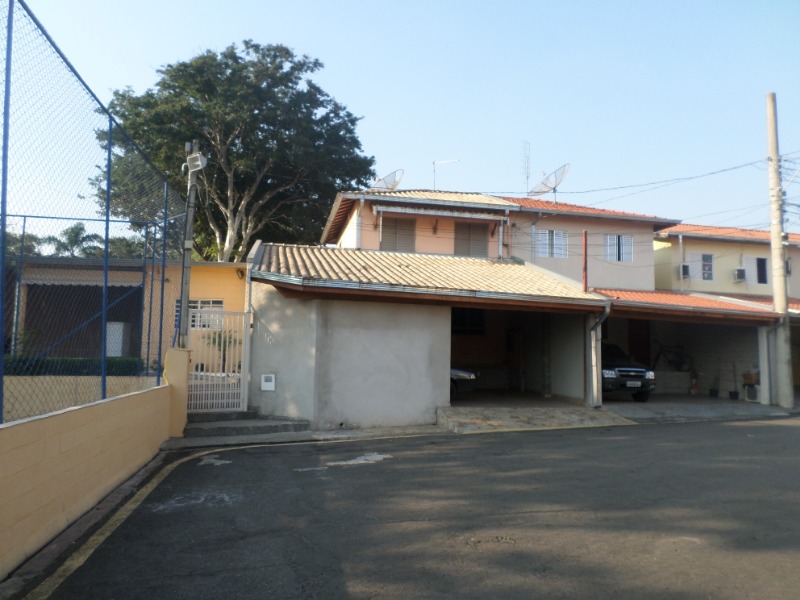 Casa à venda e aluguel com 3 quartos - Foto 1