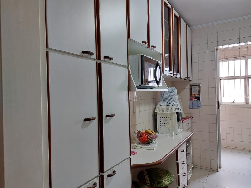 Apartamento à venda com 3 quartos, 72m² - Foto 15