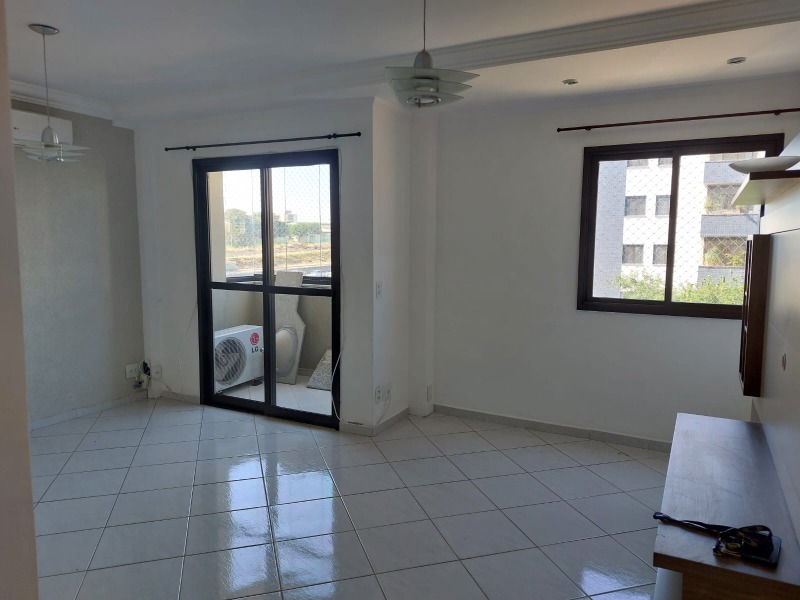 Apartamento para alugar com 3 quartos, 82m² - Foto 5