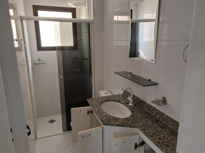 Apartamento para alugar com 3 quartos, 82m² - Foto 16