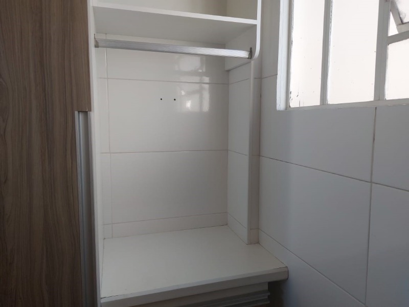 Apartamento para alugar com 2 quartos, 57m² - Foto 15