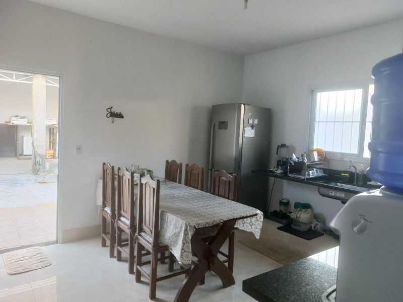 Casa à venda com 3 quartos, 300m² - Foto 24