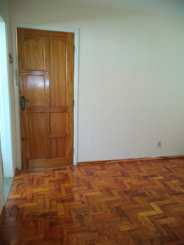 Apartamento à venda com 2 quartos, 55m² - Foto 2