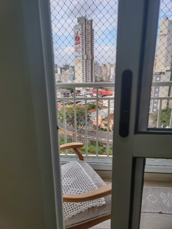 Apartamento à venda com 2 quartos, 60m² - Foto 2