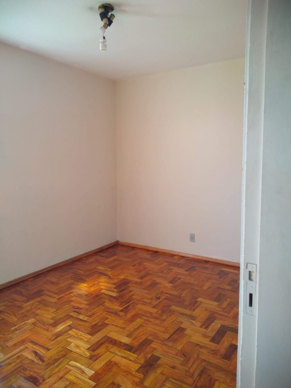 Apartamento à venda com 2 quartos, 55m² - Foto 3