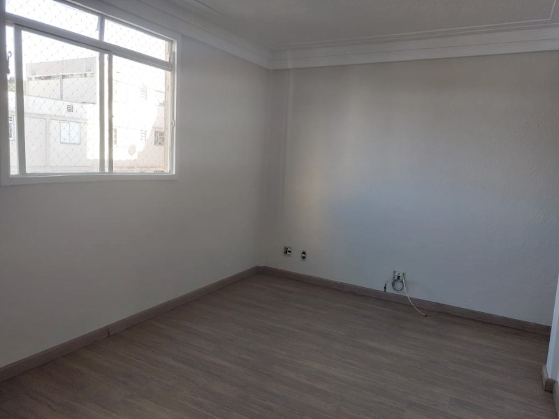 Apartamento para alugar com 2 quartos, 57m² - Foto 3