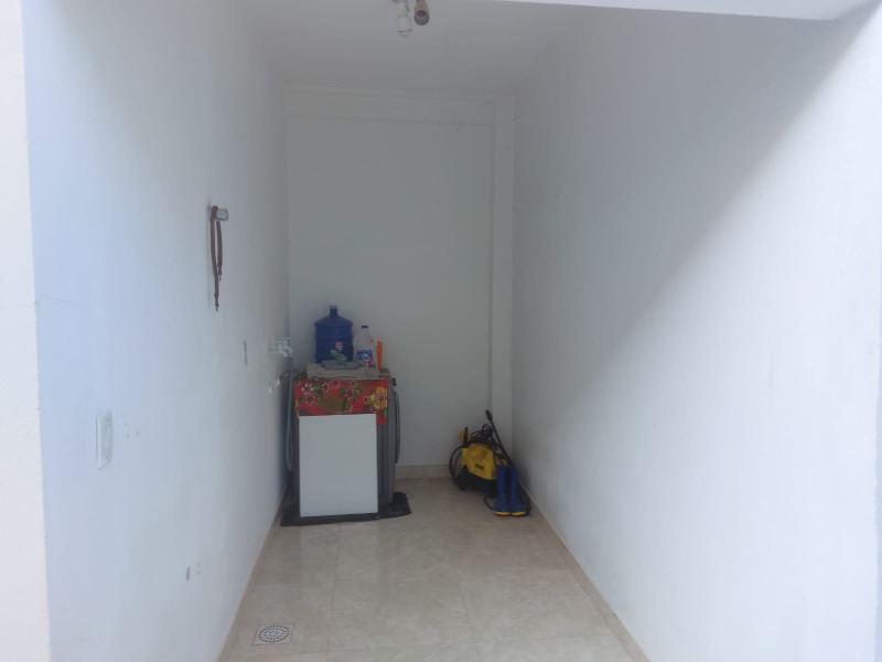 Casa à venda com 3 quartos, 300m² - Foto 31