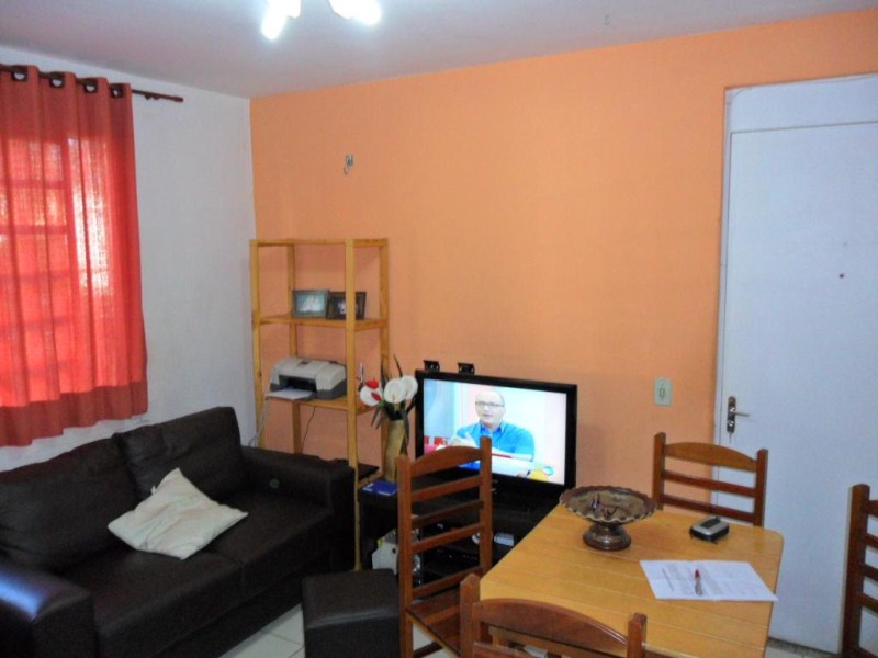 Apartamento à venda com 2 quartos, 58m² - Foto 4