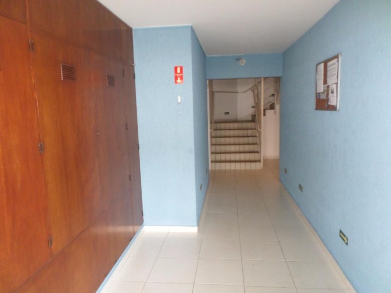 Apartamento à venda com 2 quartos, 70m² - Foto 15