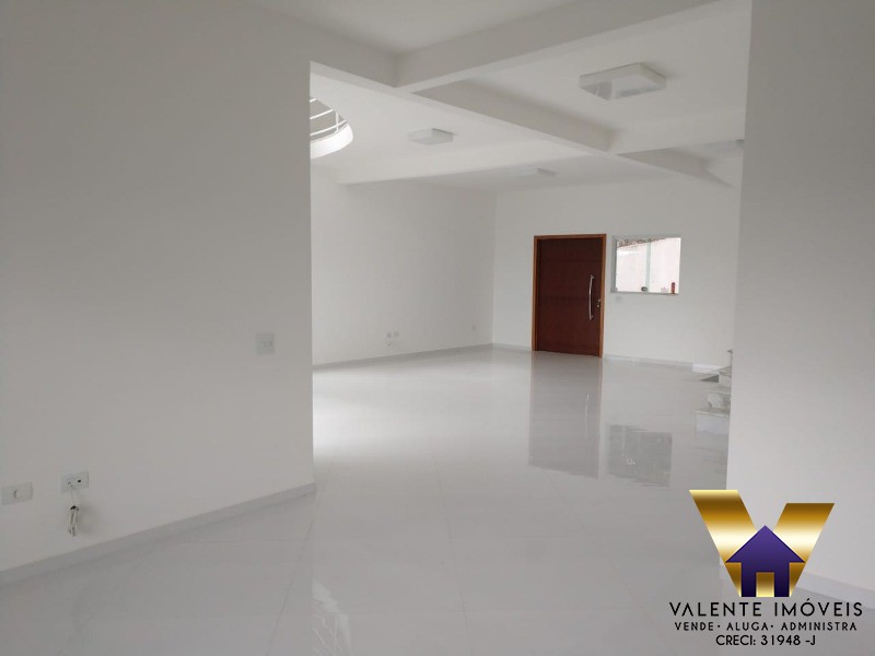 Casa, 3 quartos, 300 m² - Foto 4