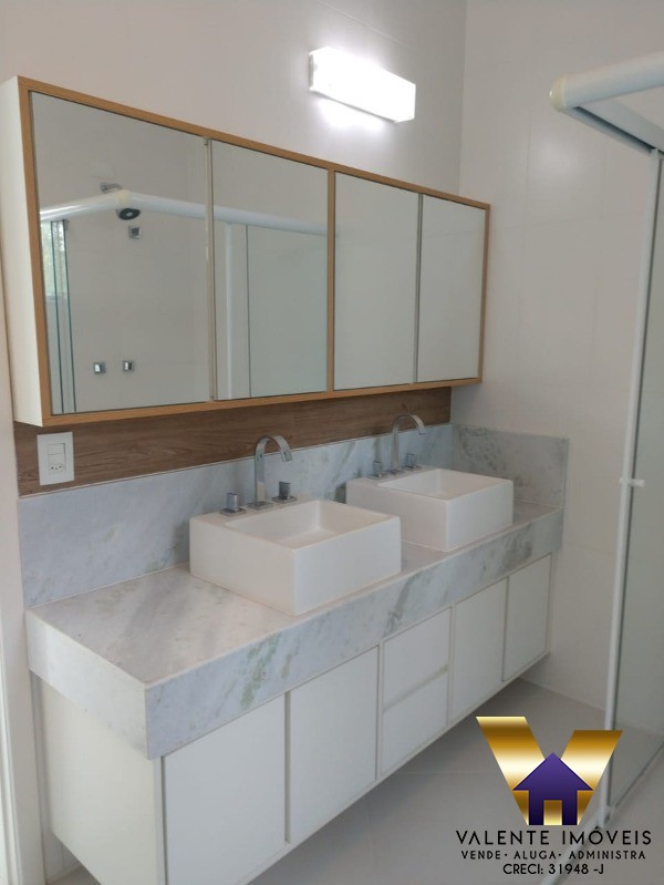 Casa, 3 quartos, 300 m² - Foto 23