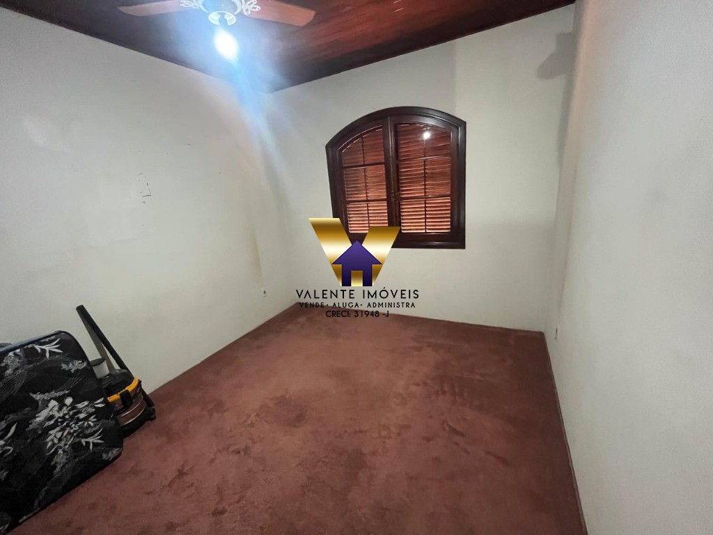 Casa, 3 quartos, 250 m² - Foto 11