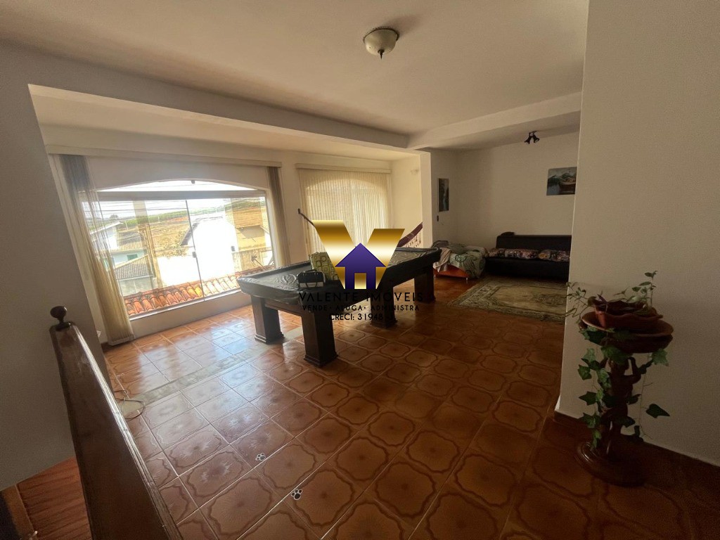 Casa, 3 quartos, 250 m² - Foto 3