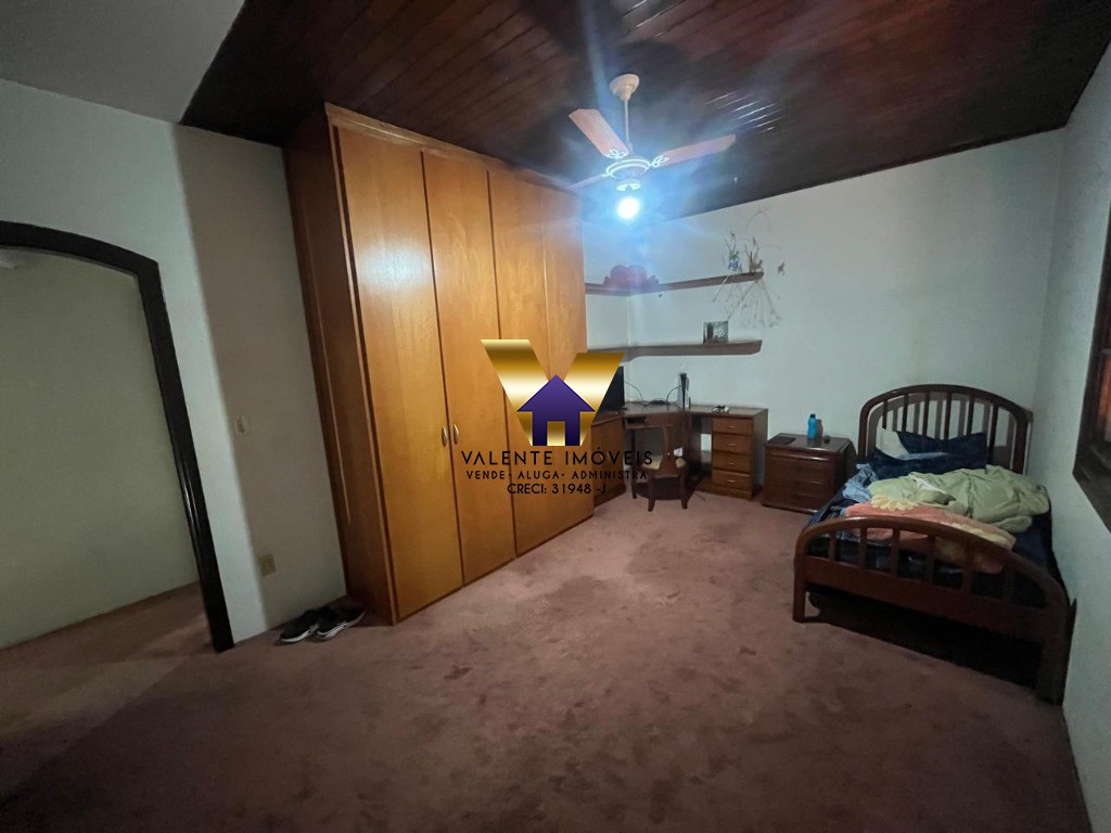 Casa, 3 quartos, 250 m² - Foto 9