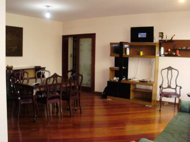 Apartamento à venda com 4 quartos, 145m² - Foto 3