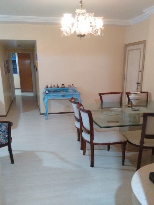 Apartamento à venda com 2 quartos, 105m² - Foto 15