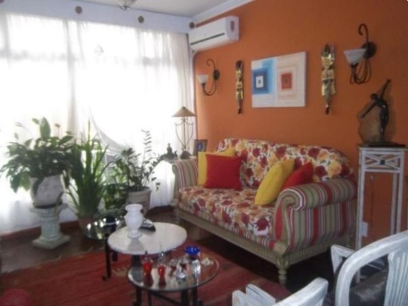 Apartamento à venda com 4 quartos, 198m² - Foto 2