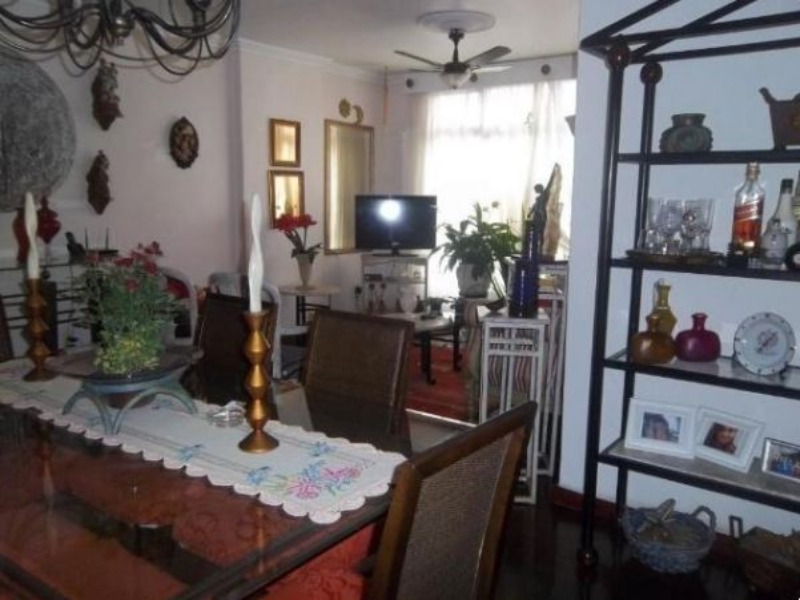 Apartamento à venda com 4 quartos, 198m² - Foto 5