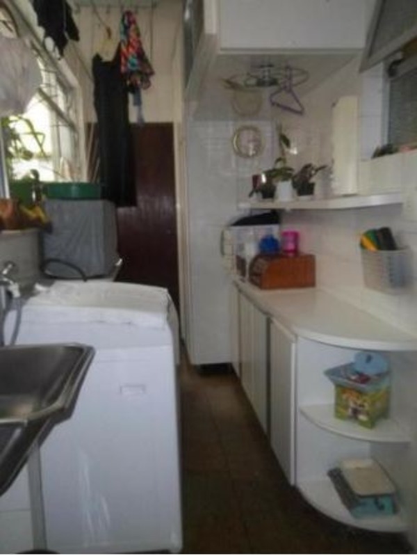 Apartamento à venda com 4 quartos, 198m² - Foto 10