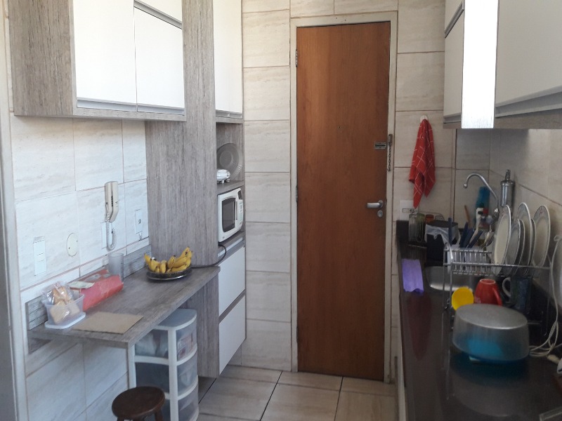 Apartamento à venda com 3 quartos, 110m² - Foto 11