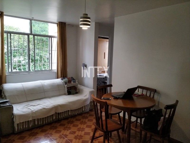 Apartamento à venda com 2 quartos, 51m² - Foto 4