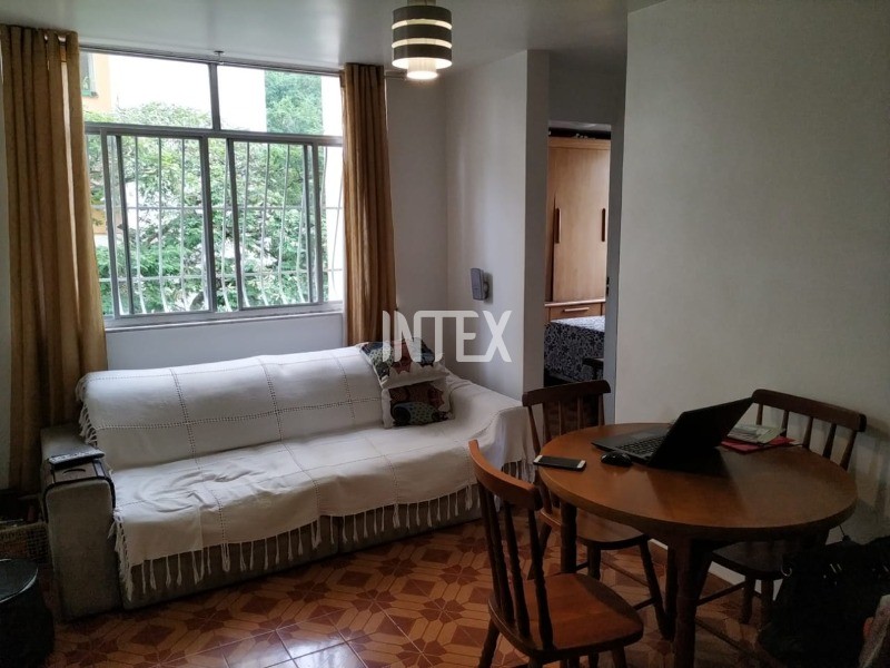 Apartamento à venda com 2 quartos, 51m² - Foto 7