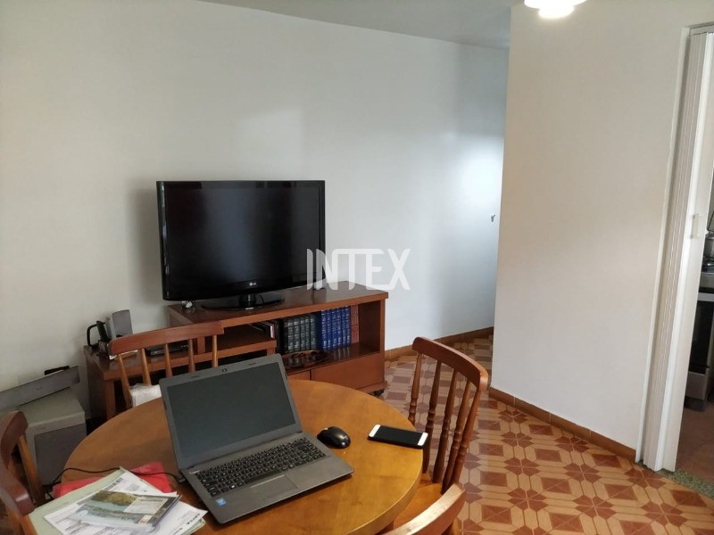 Apartamento à venda com 2 quartos, 51m² - Foto 3