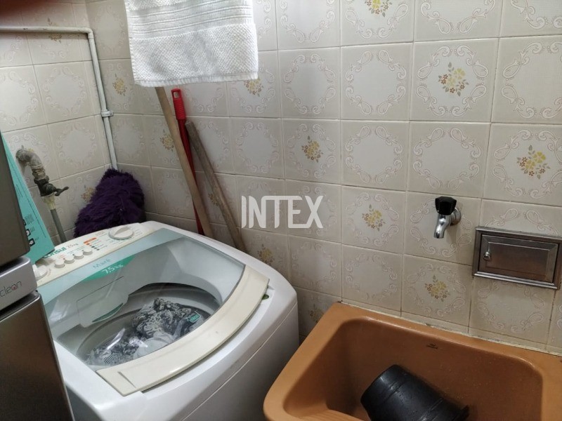 Apartamento à venda com 2 quartos, 51m² - Foto 15