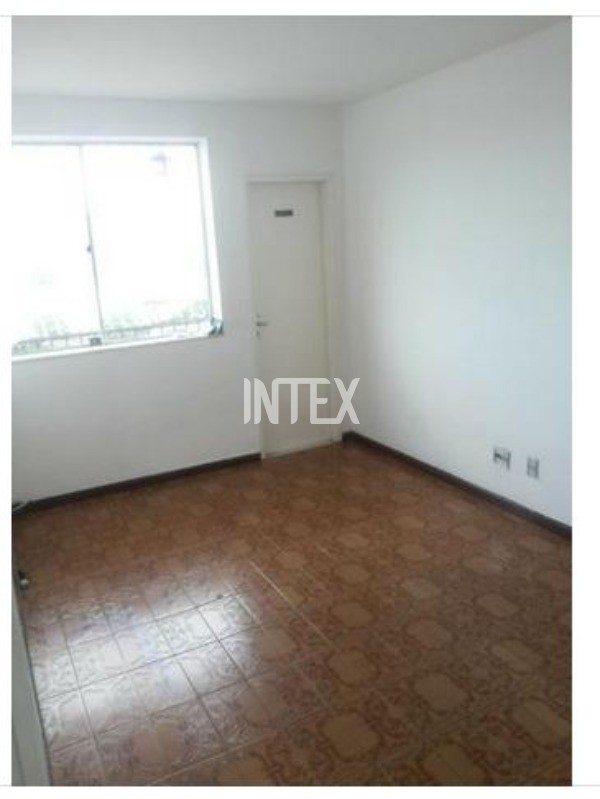 Apartamento à venda com 2 quartos, 60m² - Foto 5