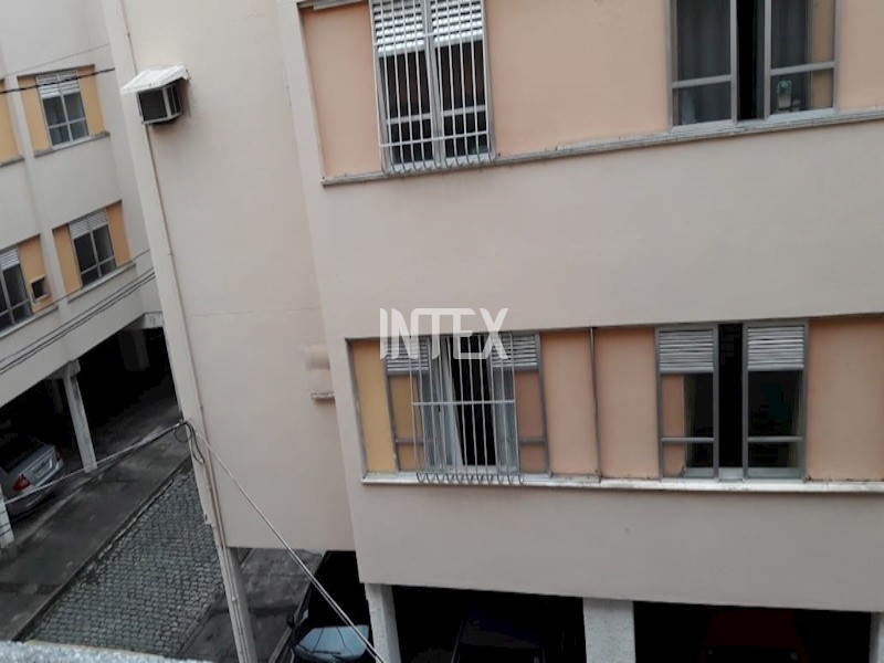 Apartamento à venda com 2 quartos, 68m² - Foto 19