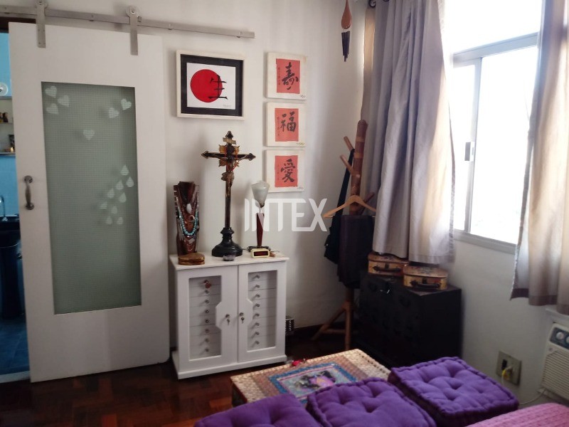 Apartamento à venda com 4 quartos, 198m² - Foto 17