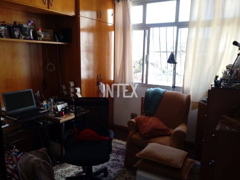 Apartamento à venda com 4 quartos, 198m² - Foto 25