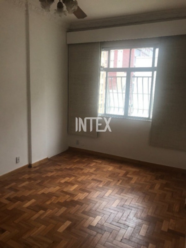 Apartamento à venda com 3 quartos, 93m² - Foto 1