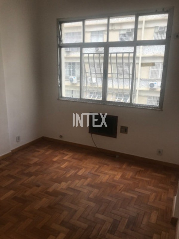 Apartamento à venda com 3 quartos, 93m² - Foto 10