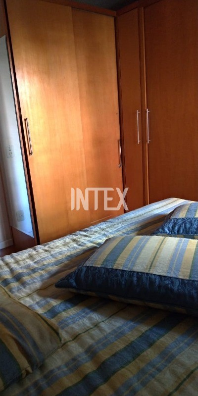 Apartamento à venda com 4 quartos, 140m² - Foto 25