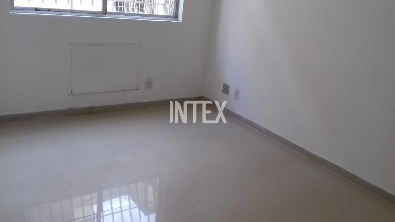 Apartamento à venda com 2 quartos, 80m² - Foto 6