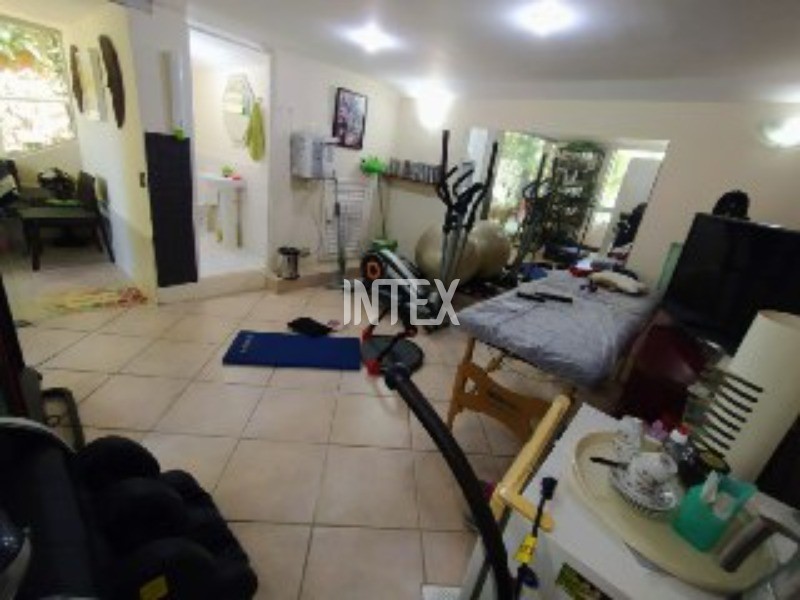 Casa à venda com 3 quartos, 1000m² - Foto 36