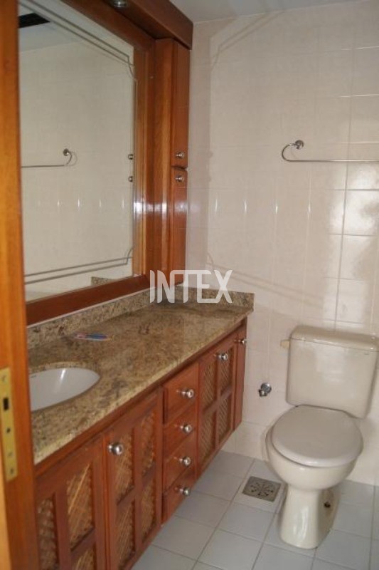 Apartamento à venda com 2 quartos, 72m² - Foto 9