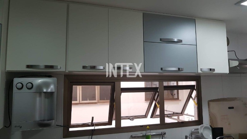 Apartamento à venda com 4 quartos, 173m² - Foto 14