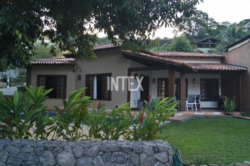 Casa à venda com 3 quartos - Foto 4