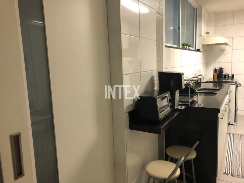 Apartamento à venda com 3 quartos, 115m² - Foto 13