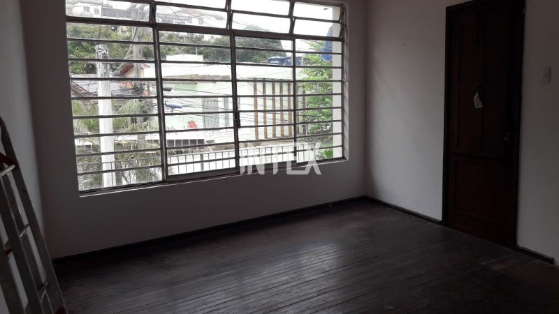 Casa à venda com 4 quartos, 100m² - Foto 5