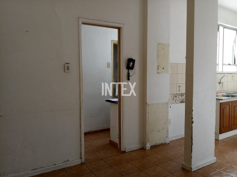 Apartamento à venda com 2 quartos, 100m² - Foto 10