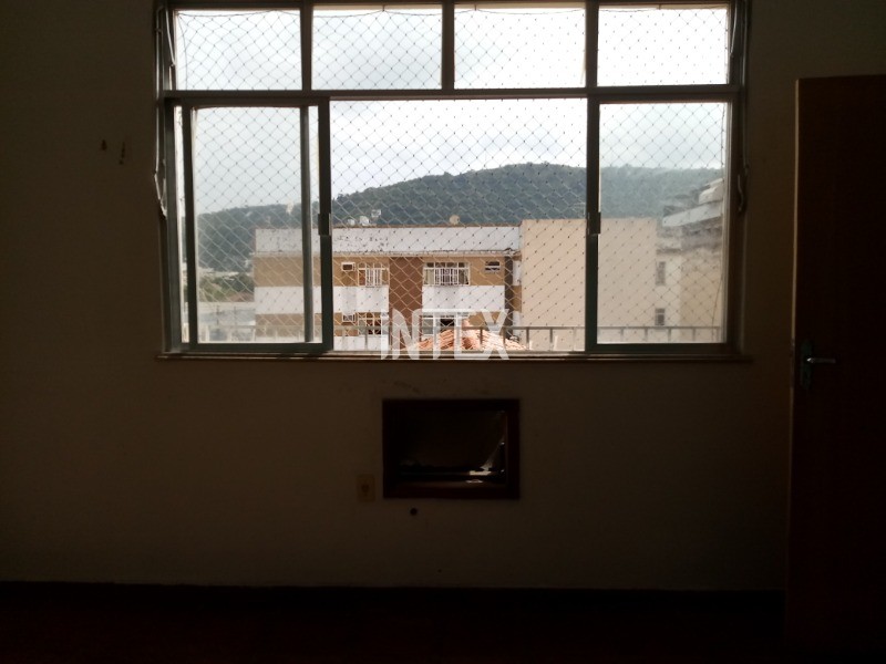 Apartamento à venda com 2 quartos, 100m² - Foto 20