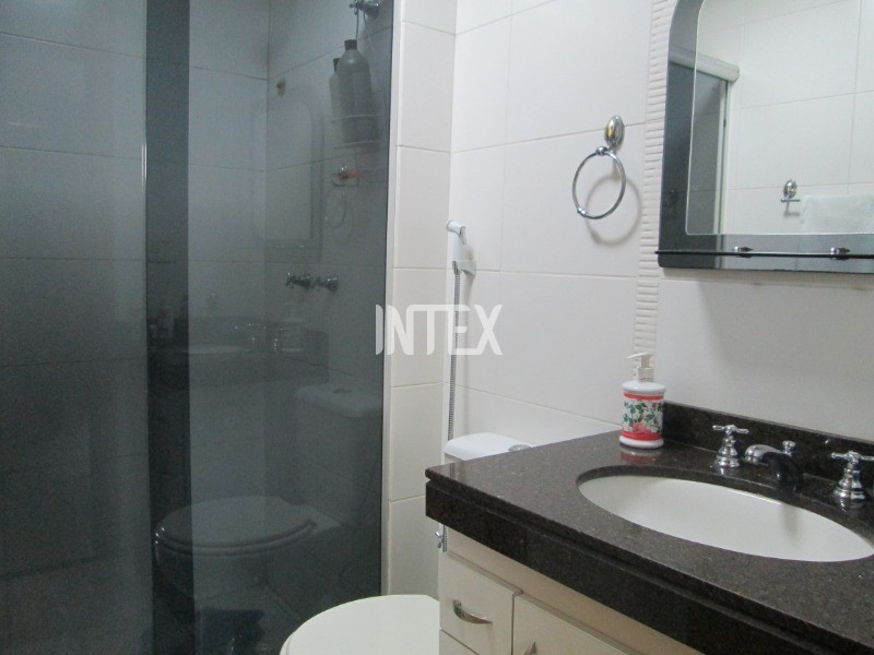 Apartamento à venda com 4 quartos, 140m² - Foto 11